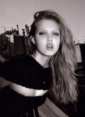 Lindsey Wixon